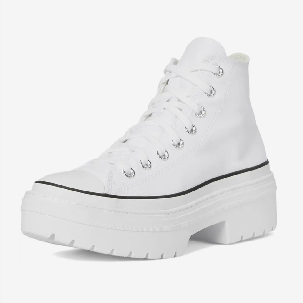Converse All Star Lugg Sole Women’s Size 6 White NWT in Box